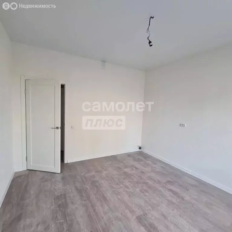 Квартира-студия: Челябинск, улица Университетская Набережная, 87 ... - Фото 2