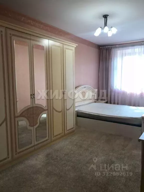 3-к кв. Новосибирская область, Новосибирск ул. Крылова, 48 (102.3 м) - Фото 1