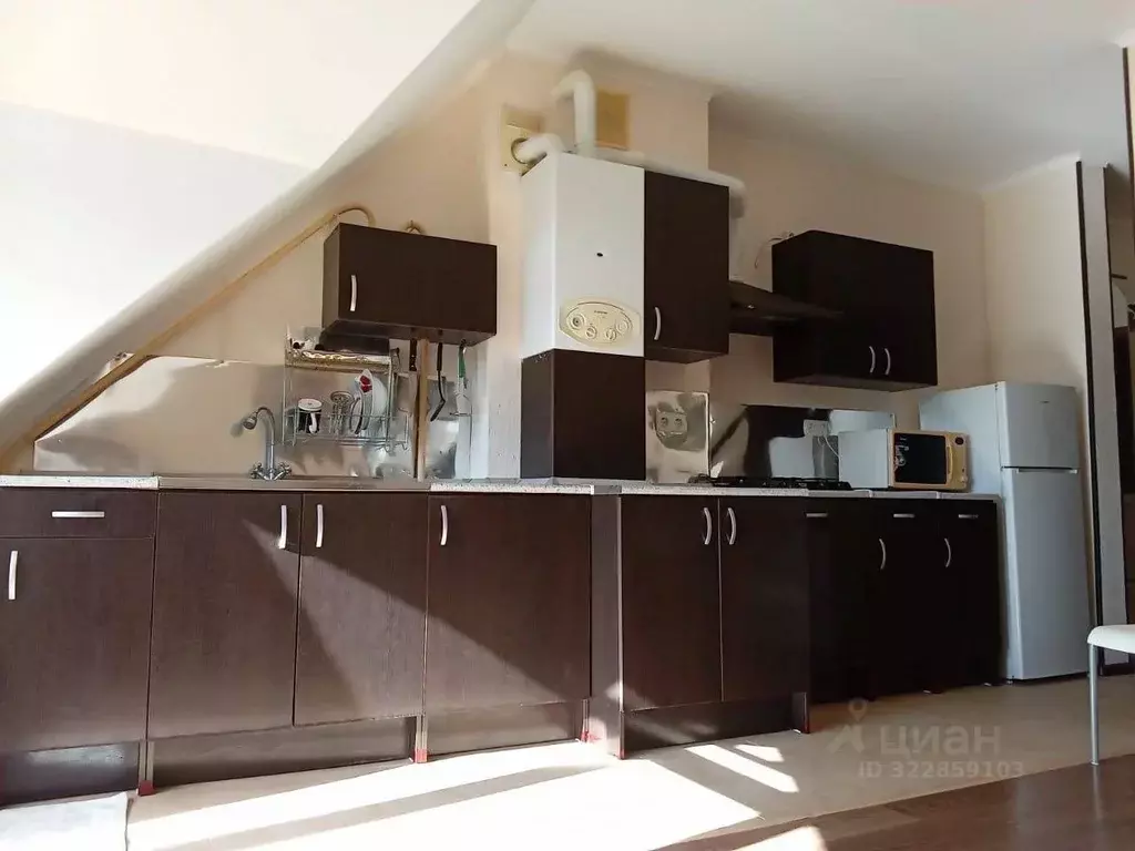 1-к кв. Краснодарский край, Геленджик ул. Короленко, 4 (42.0 м) - Фото 1