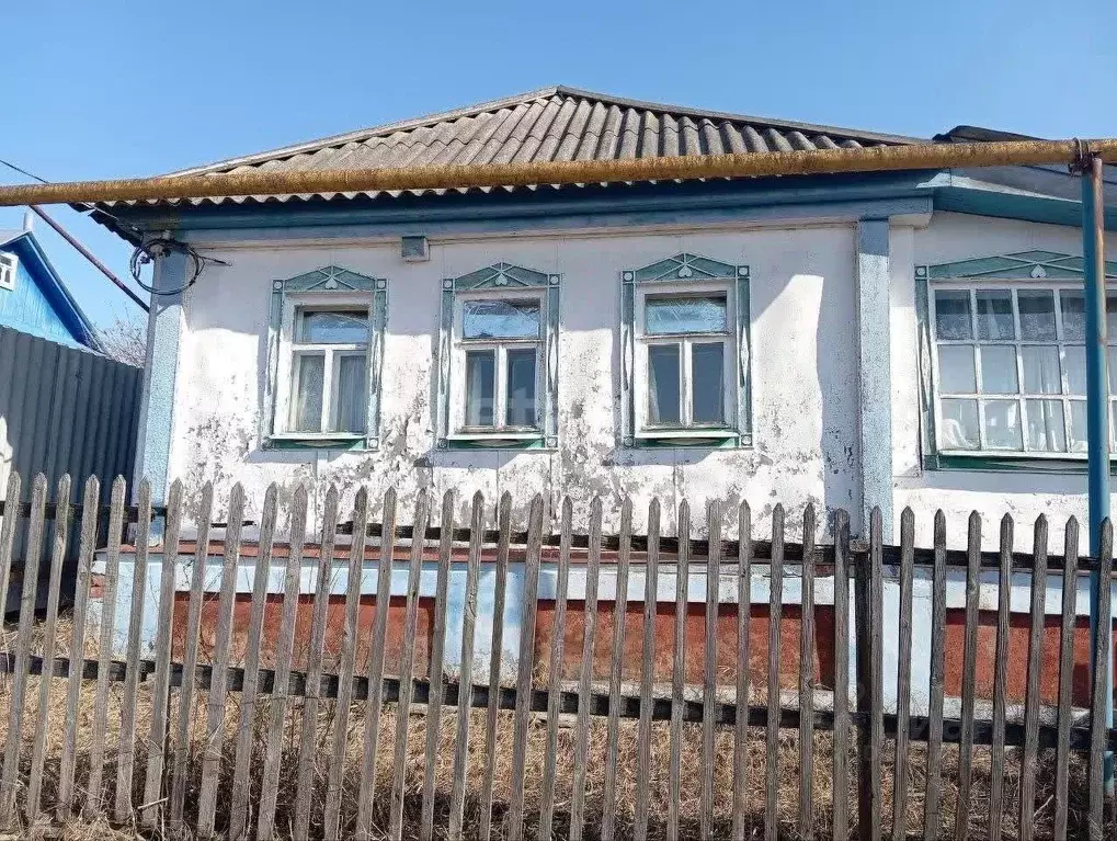 Дом в Белгородская область, Новооскольский городской округ, Погромец ... - Фото 0