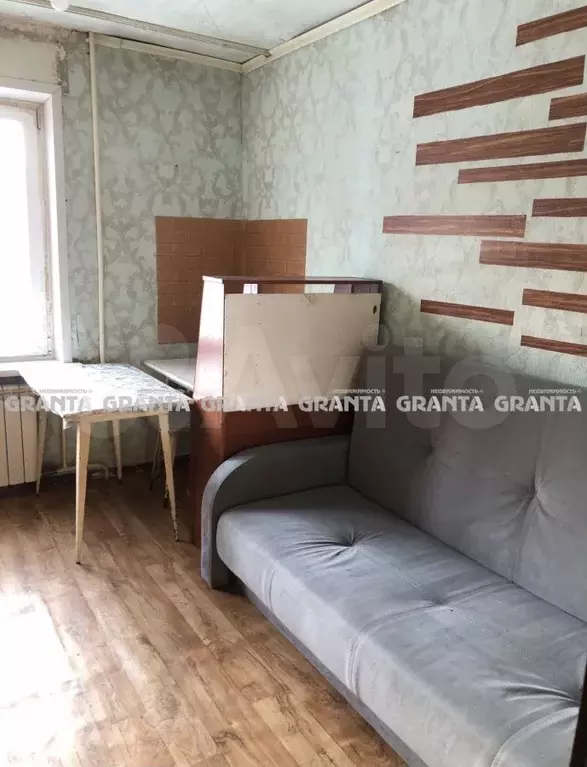 Комната 10,5 м в 1-к., 2/5 эт. - Фото 1