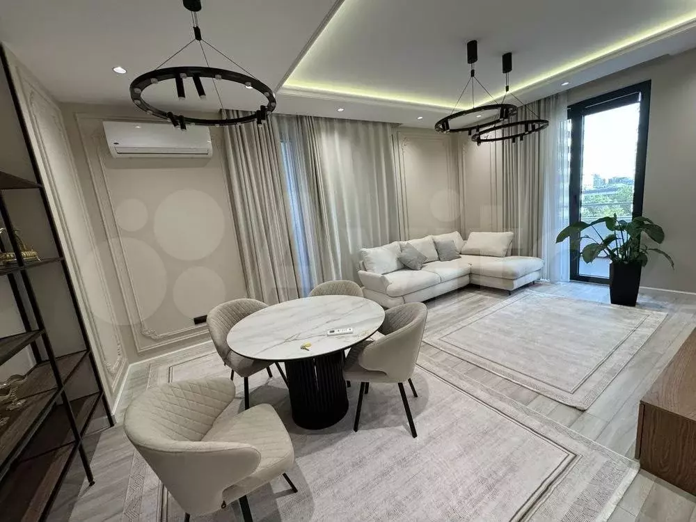 3-к. квартира, 130 м, 12/20 эт. - Фото 1