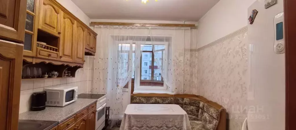 2-к кв. Ханты-Мансийский АО, Сургут ул. Федорова, 59 (52.1 м) - Фото 1