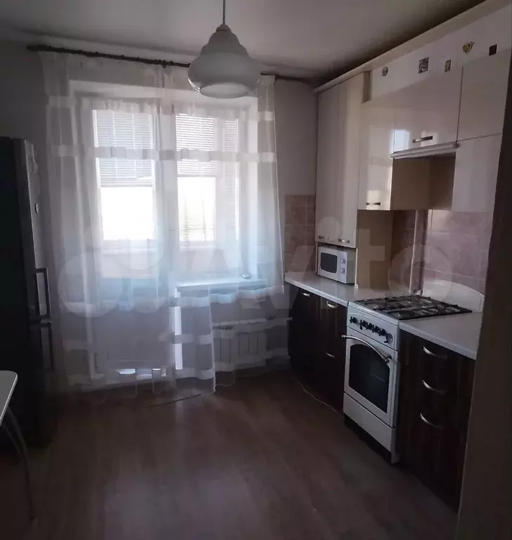 2-к. квартира, 55 м, 5/5 эт. - Фото 0