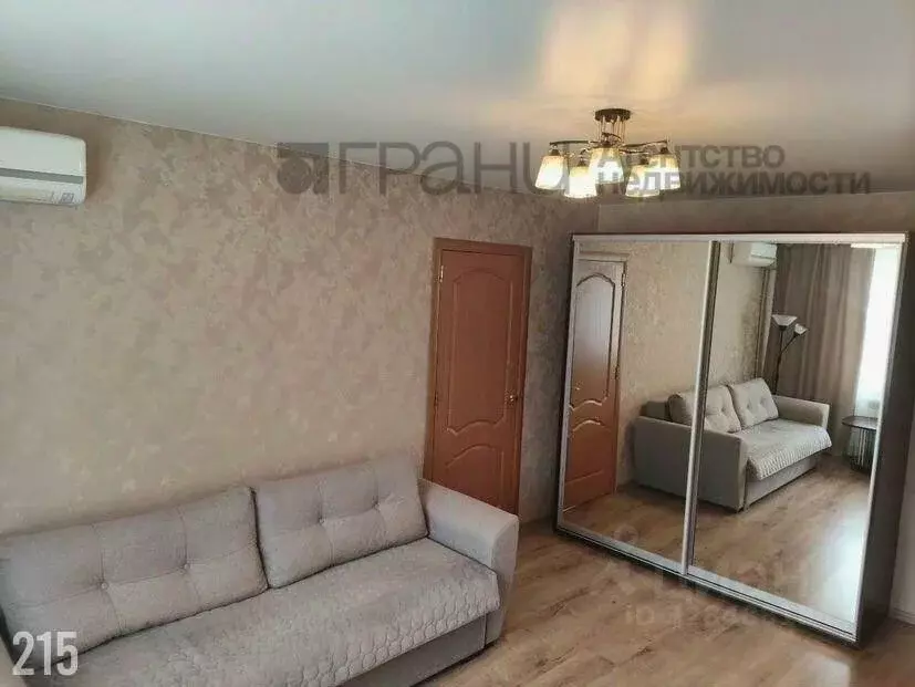 2-к кв. Севастополь просп. Октябрьской Революции, 56А (50.6 м) - Фото 2