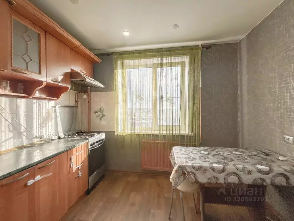 2-к кв. Псковская область, Псков Западная ул., 21А (50.5 м) - Фото 2