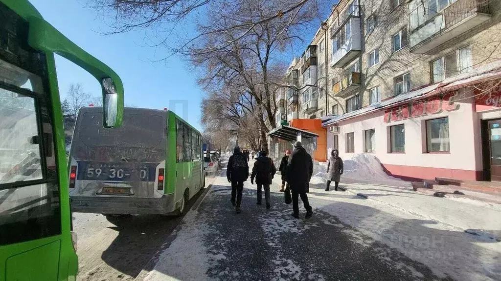 Торговая площадь в Тюменская область, Тюмень ул. Мельникайте, 64 (164 ... - Фото 2