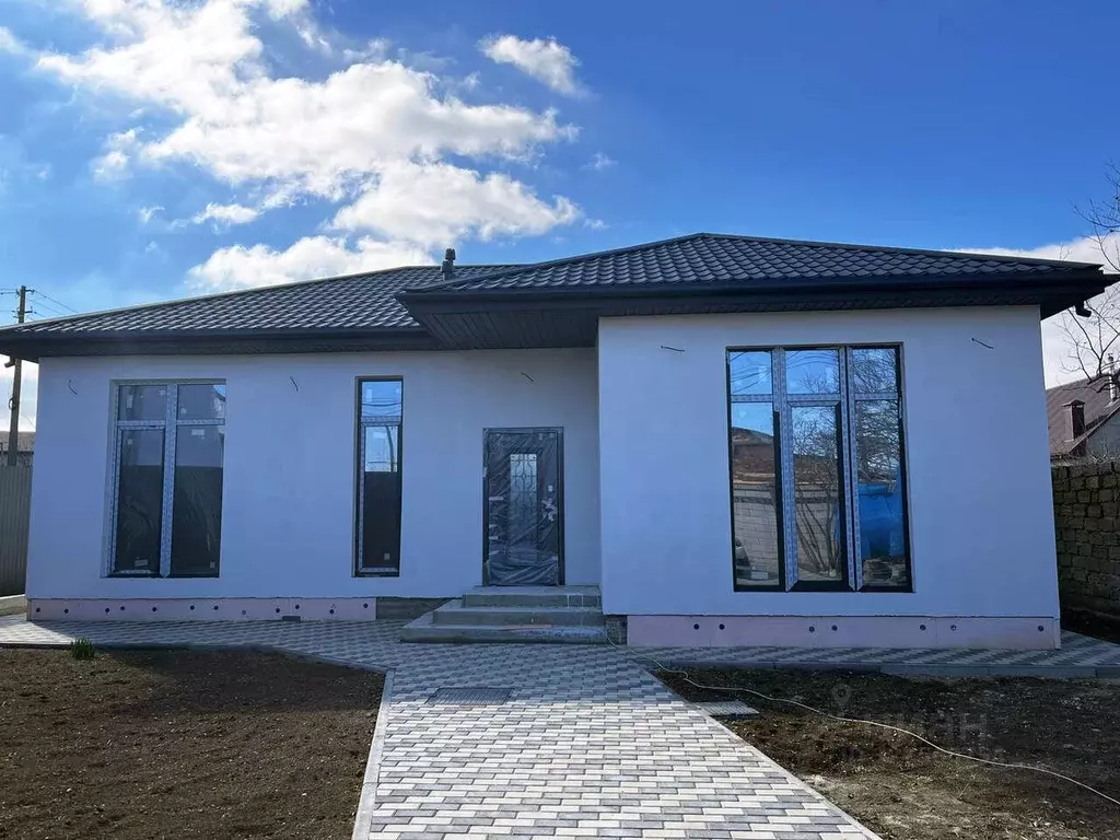 Дом в Севастополь Строитель садовое товарищество,  (100 м) - Фото 1