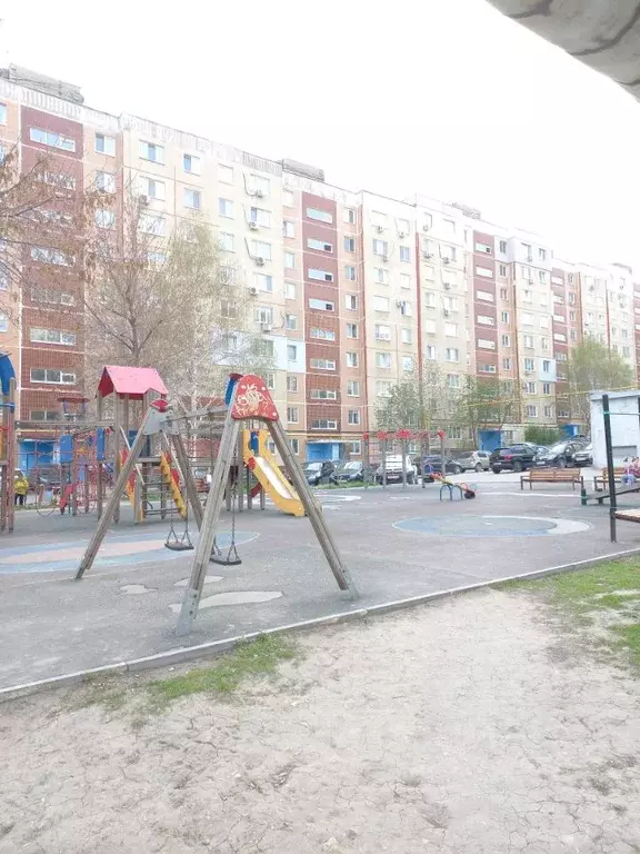 2-к кв. Саратовская область, Саратов Лесная ул., 1 (53.0 м) - Фото 0