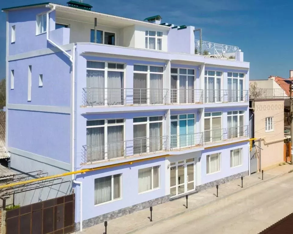 1-к кв. Крым, Феодосия наб. Черноморская, 28 (30.0 м) - Фото 1