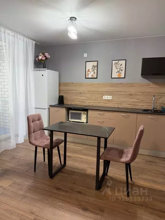 1-к кв. Свердловская область, Екатеринбург ул. Библиотечная, 45 (33.0 ... - Фото 1