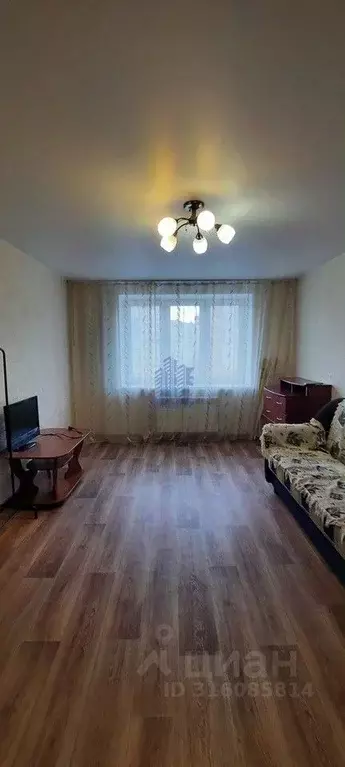 1-к кв. Чувашия, Чебоксары Ярмарочная ул., 10 (45.5 м) - Фото 1