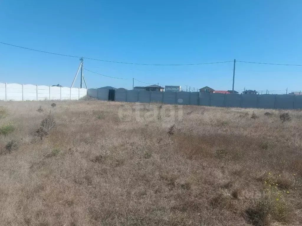 Участок в Крым, Сакский район, с. Уютное  (6.6 сот.) - Фото 1