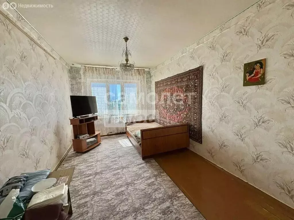 4-комнатная квартира: Сызрань, проспект 50 лет Октября, 22 (69 м) - Фото 1