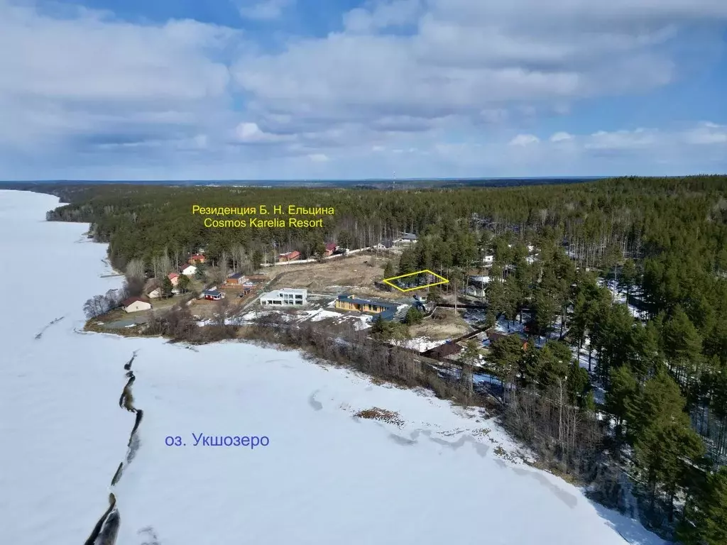 Участок в Карелия, Прионежский район, Деревянское с/пос, д. Ужесельга ... - Фото 1