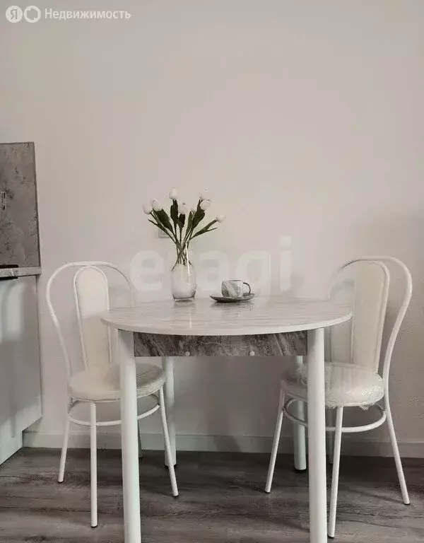 Квартира-студия: деревня Новосаратовка, улица Первых, 4к3 (34 м) - Фото 2