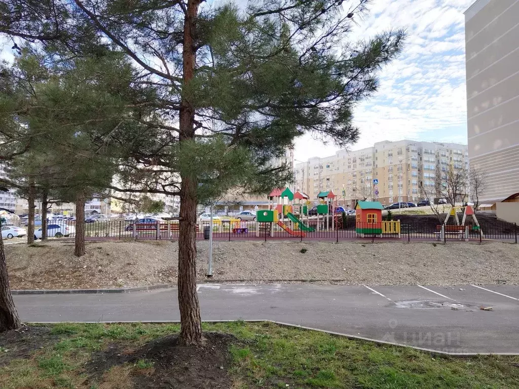 2-к кв. Краснодарский край, Геленджик ул. Маршала Жукова, 2к1 (78.0 м) - Фото 1