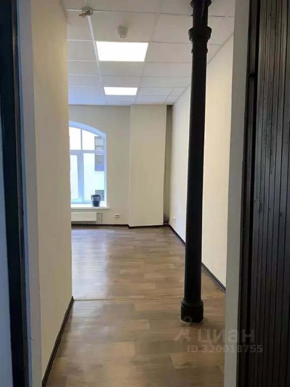 Офис в Санкт-Петербург Малая Морская ул., 11 (20 м) - Фото 1