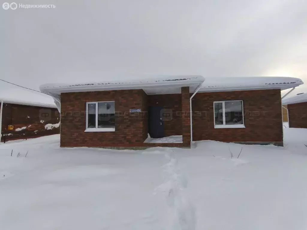 Дом в посёлок Дачное, улица Салиха Сайдашева, 16Д (100 м) - Фото 1