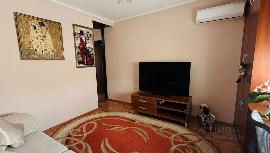 Комната Саратовская область, Саратов ул. Имени К.Г. Уфимцева, 6к4 ... - Фото 1