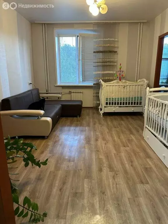 2-комнатная квартира: Новокузнецк, улица Орджоникидзе, 32 (54.7 м) - Фото 1