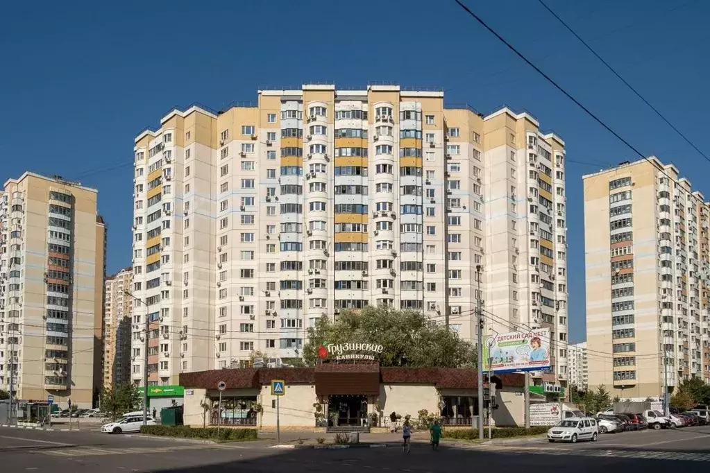 3-к кв. Московская область, Красногорск бул. Павшинский, 20 (95.2 м) - Фото 0