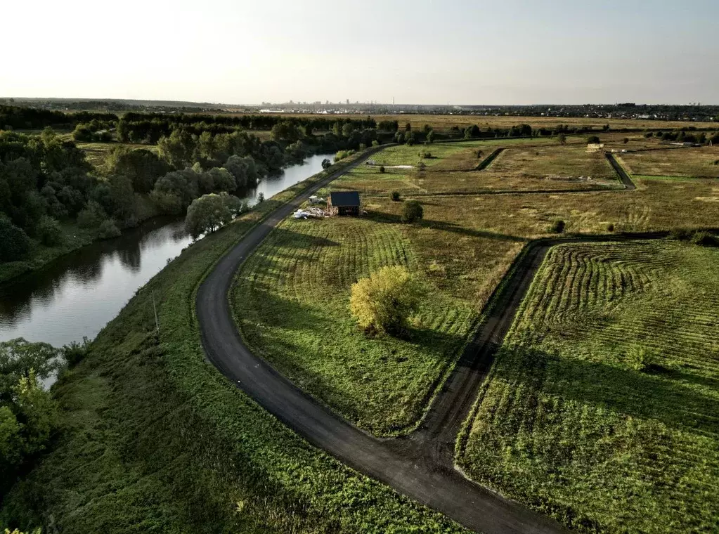 Участок в Московская область, Ленинский городской округ, д. ... - Фото 1