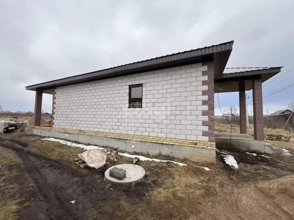 Дом в Башкортостан, Уфа городской округ, д. Самохваловка  (120 м) - Фото 1