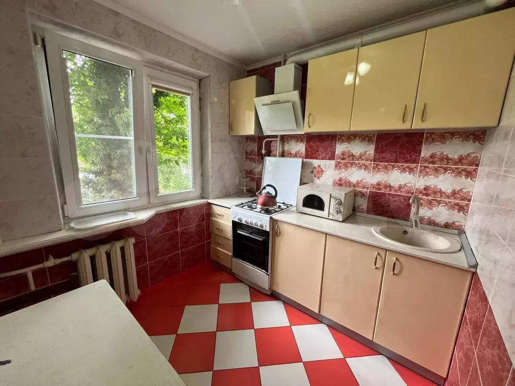 2-к. квартира, 47 м, 2/5 эт. - Фото 0