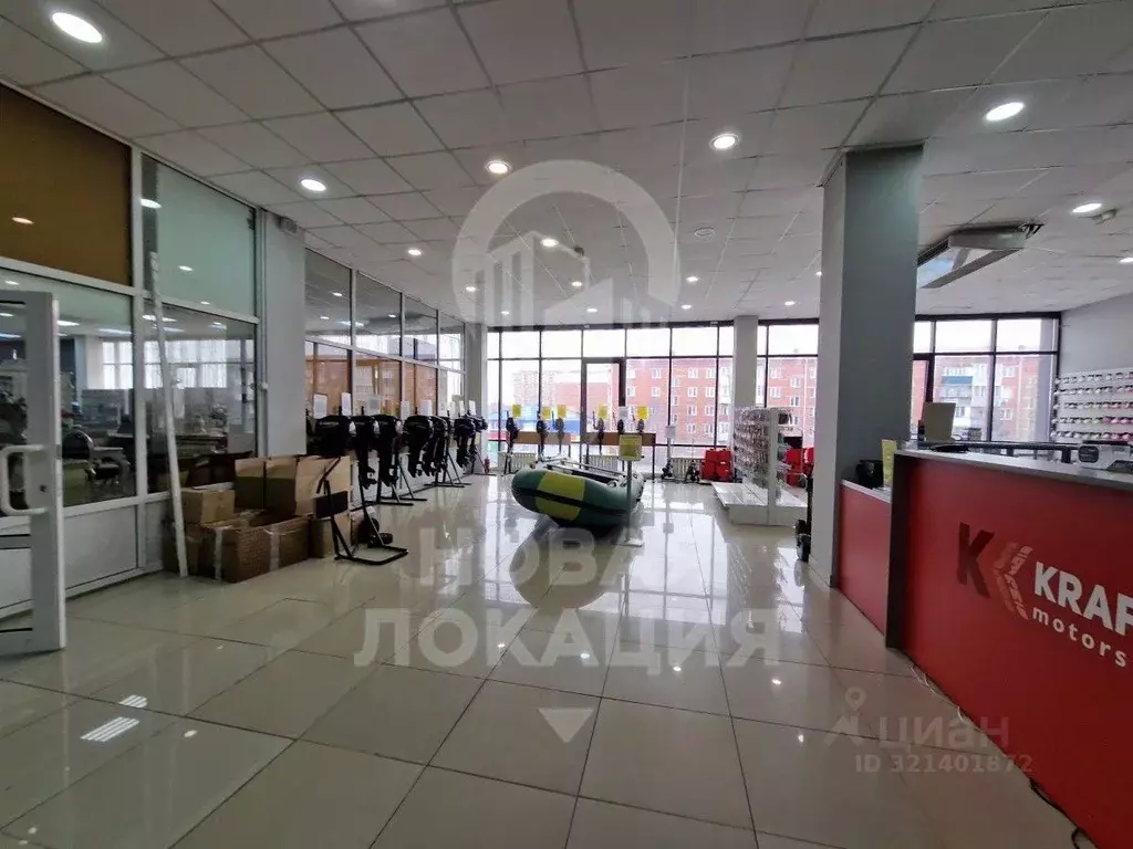 Торговая площадь в Омская область, Омск Октябрьская ул., 127 (450 м) - Фото 1