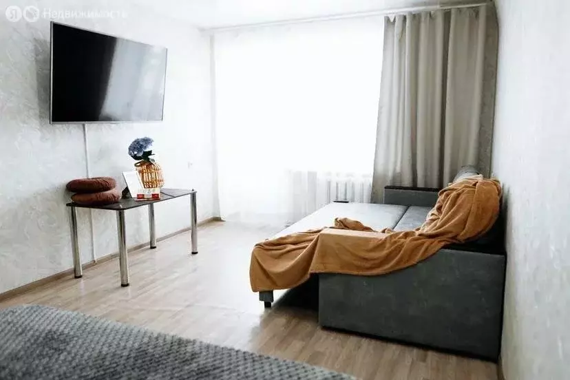 1-комнатная квартира: Сокол, Интернатная улица, 10 (33 м) - Фото 1