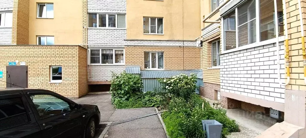 2-к кв. Владимирская область, Владимир ул. Ноябрьская, 41А (56.3 м) - Фото 0