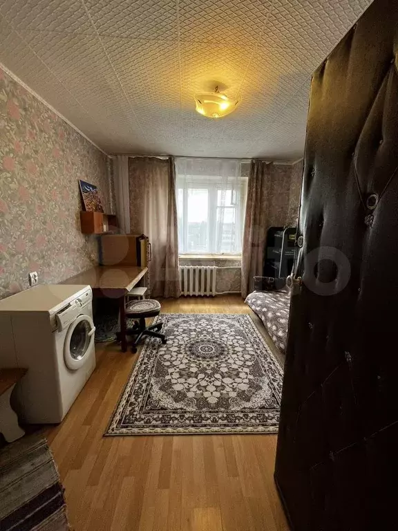 Комната 12,8 м в 4-к., 5/5 эт. - Фото 1