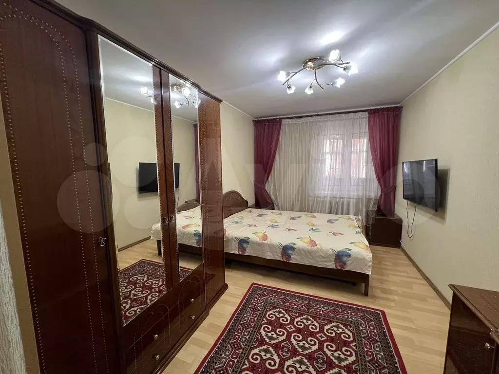 3-к. квартира, 60 м, 3/6 эт. - Фото 0