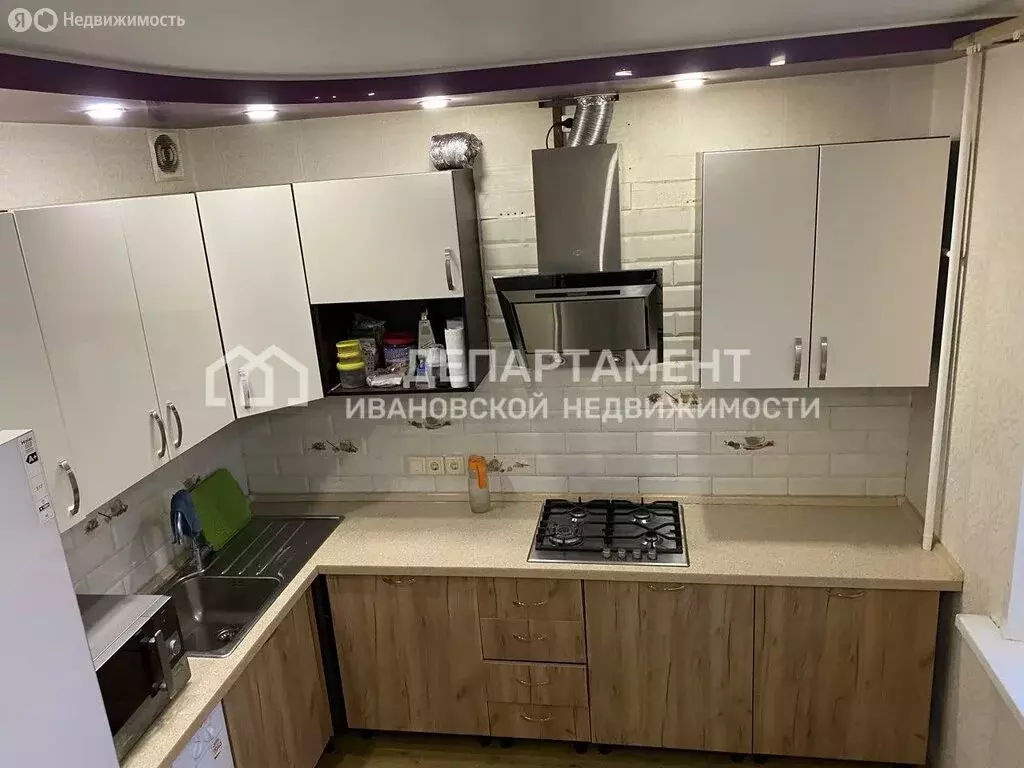 3-комнатная квартира: Кохма, Владимирская улица, 31 (66.6 м) - Фото 1