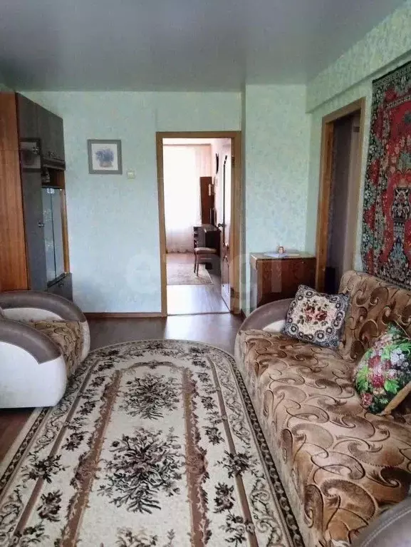 3-к кв. Тульская область, Узловая Октябрьская ул., 10 (58.0 м) - Фото 0