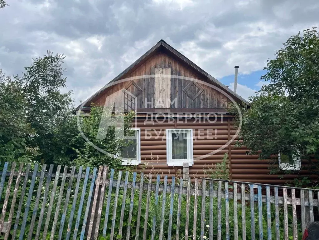 Дом в Пермский край, Чусовой Лысьвенская ул. (49 м) - Фото 1