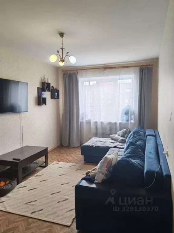 Студия Курская область, Курск ул. Бойцов 9-й Дивизии, 191 (40.4 м) - Фото 1