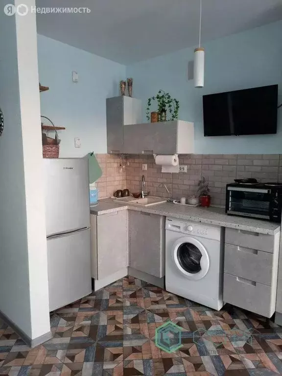 Квартира-студия: Светлогорск, Тихая улица, 12 (22 м) - Фото 1