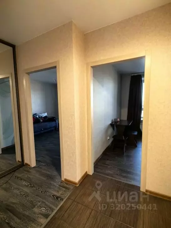 1-к кв. Красноярский край, Красноярск Высотная ул., 2В/1 (44.5 м) - Фото 0