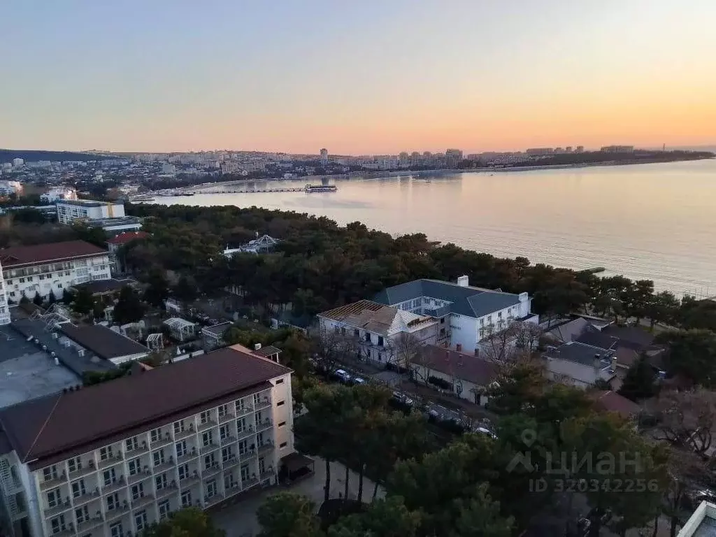 1-к кв. Краснодарский край, Геленджик ул. Мира, 40 (36.0 м) - Фото 0