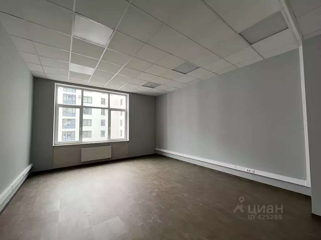 Офис в Санкт-Петербург Кременчугская ул., 19к1 (33 м) - Фото 1