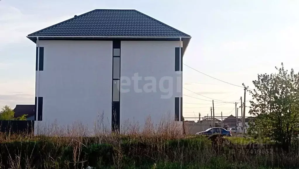 Дом в Саратовская область, Энгельс ул. Шелковичная, 88 (129 м) - Фото 1