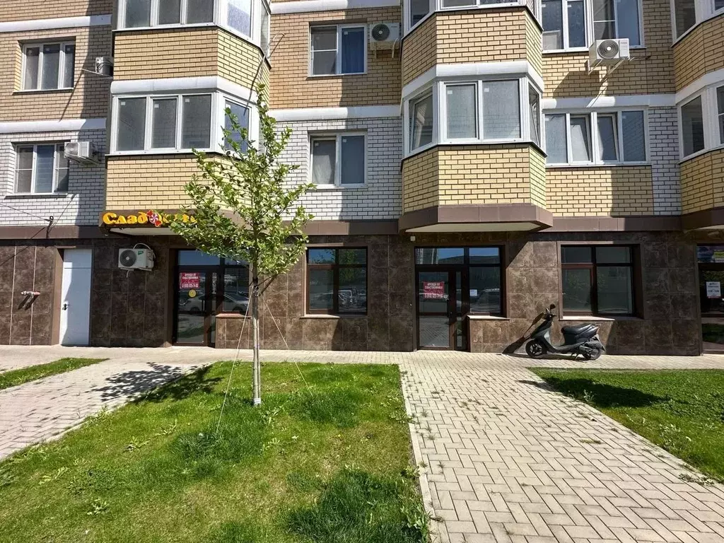 Торговая площадь в Краснодарский край, Краснодар ул. Красных Партизан, ... - Фото 1