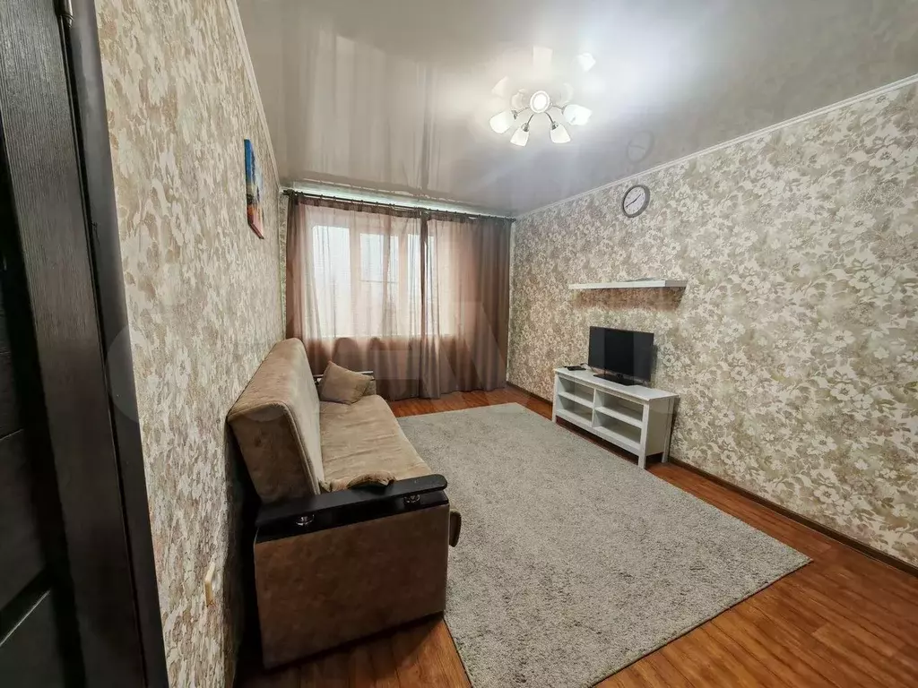 2-к. квартира, 41 м, 5/9 эт. - Фото 1