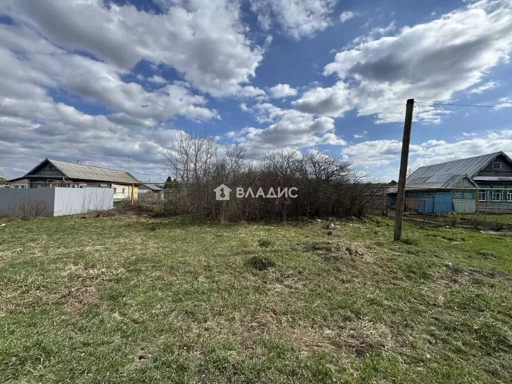 Участок в Пензенская область, Шемышейский район, с. Старая Яксарка ... - Фото 1