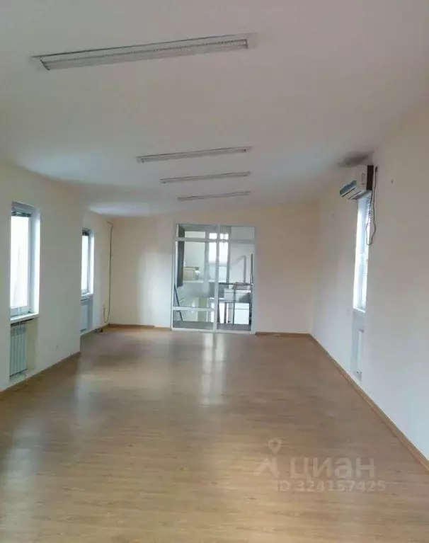 Офис в Ставропольский край, Ставрополь ул. 9 Января, 22 (130 м) - Фото 1