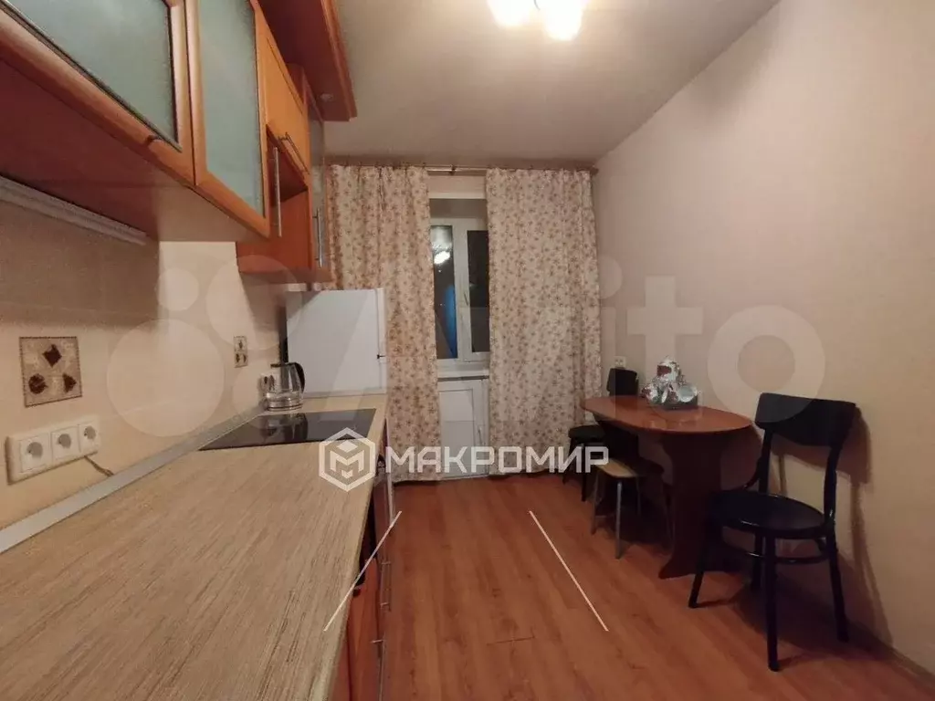 1-к. квартира, 40 м, 1/9 эт. - Фото 1
