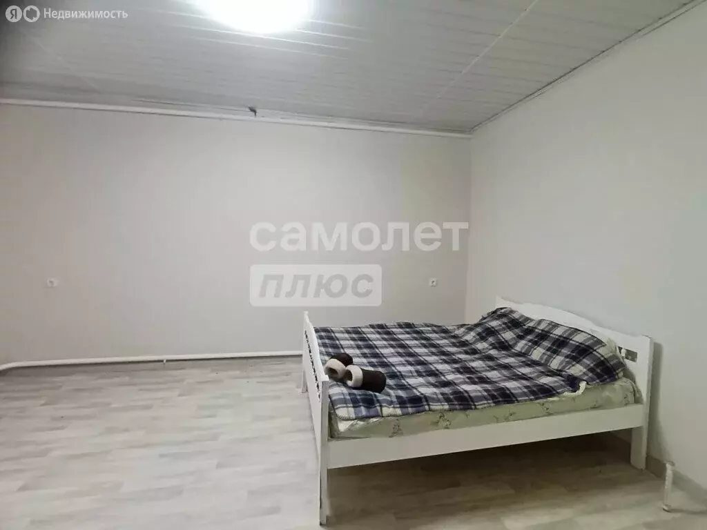Дом в посёлок городского типа Загорянский, Советская улица, 5 (90 м) - Фото 2