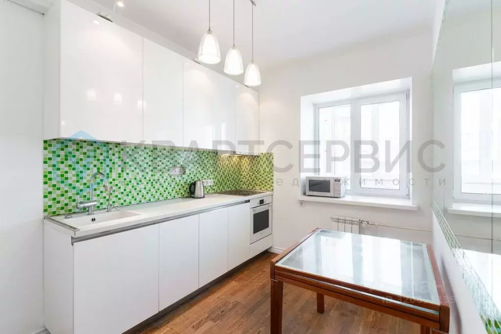 3-к кв. Омская область, Омск Почтовая ул., 6 (61.0 м) - Фото 1